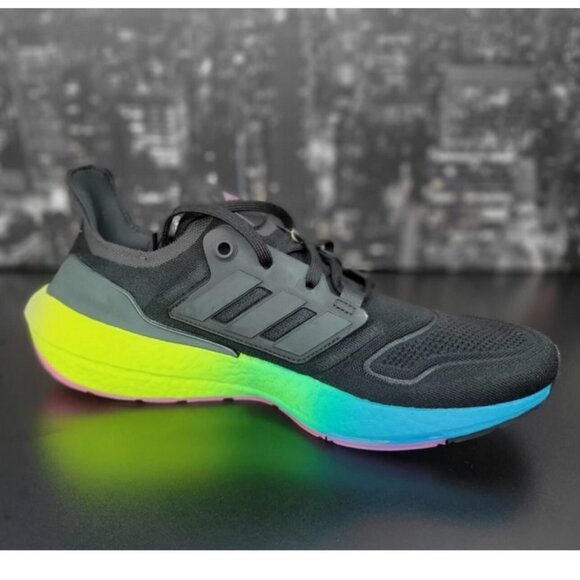 Adidas Ultraboost 22 Multi Color Sole #129304443 Size 12 - Picture 3 of 5